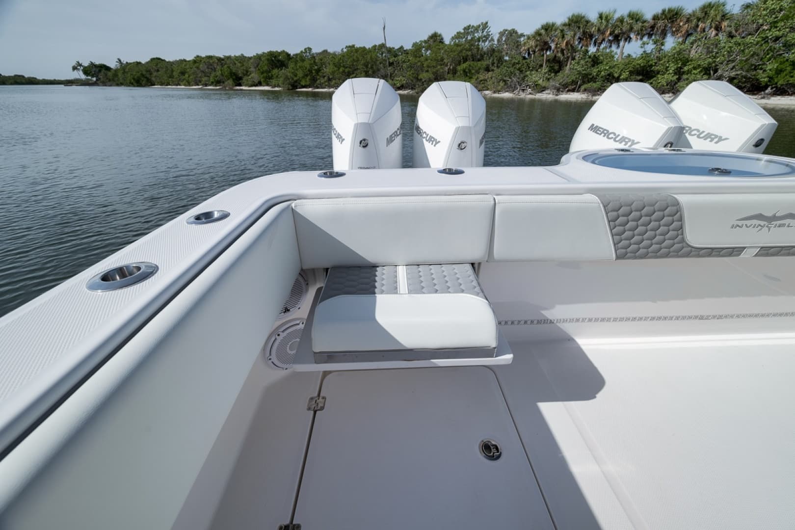 2025 Invincible 35 Catamaran