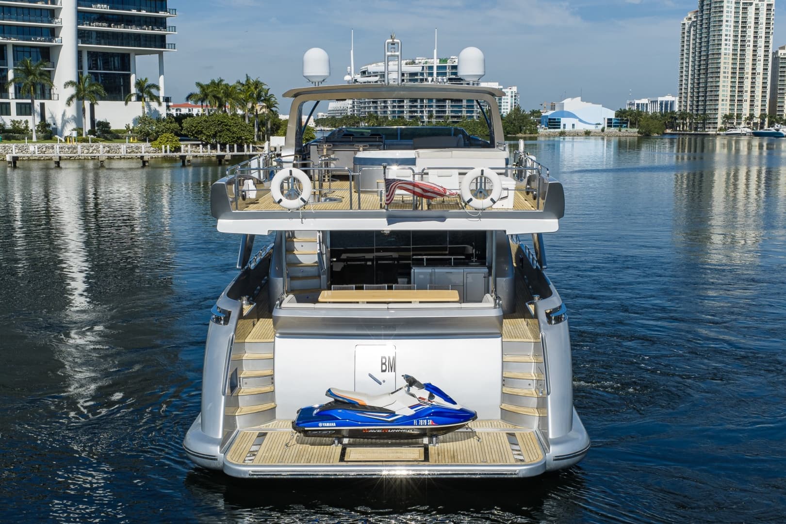 2008 Azimut Flybridge