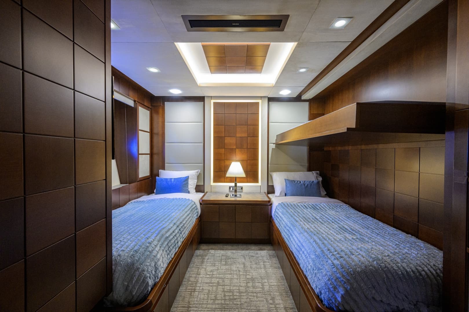 2008 Azimut Flybridge