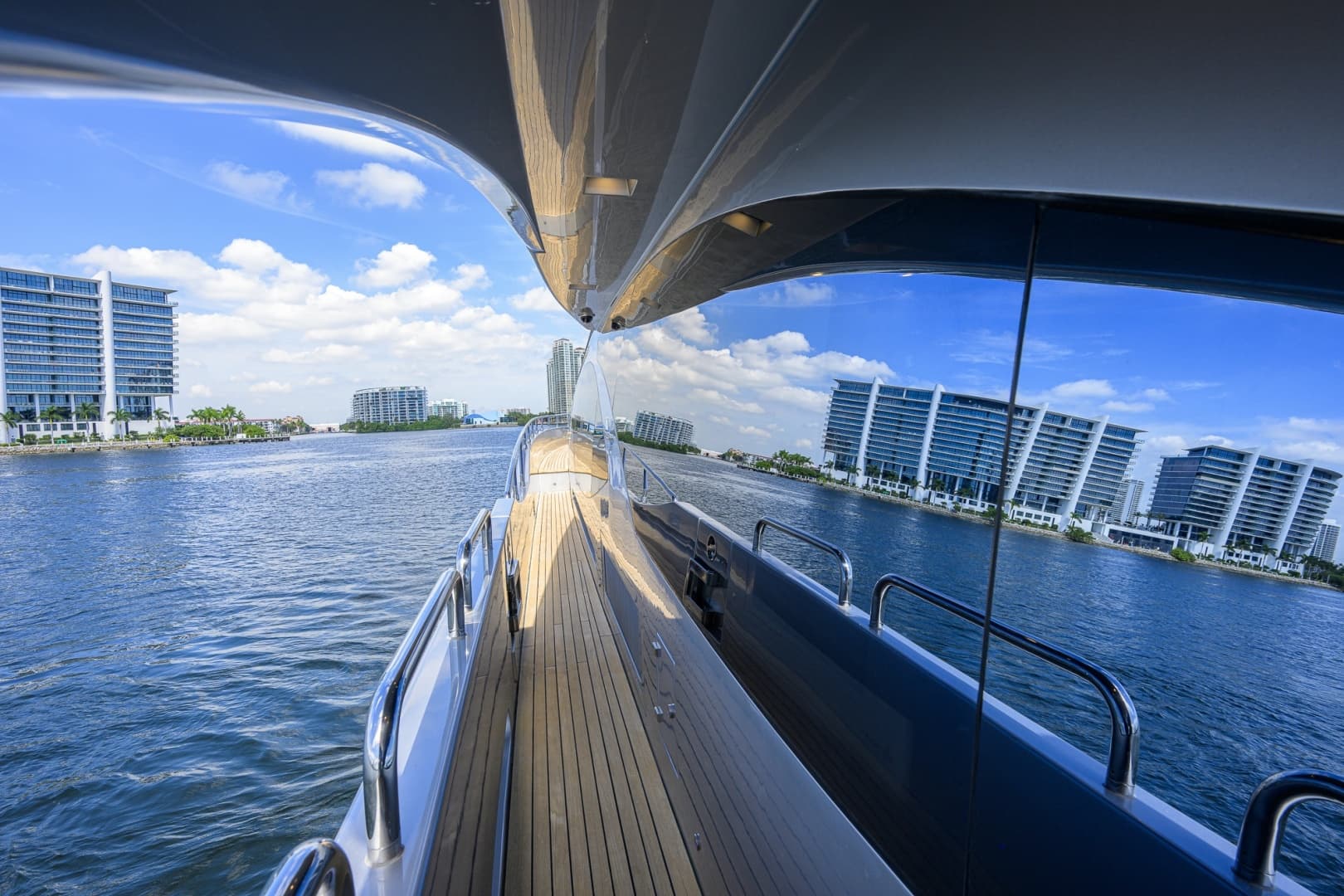 2008 Azimut Flybridge