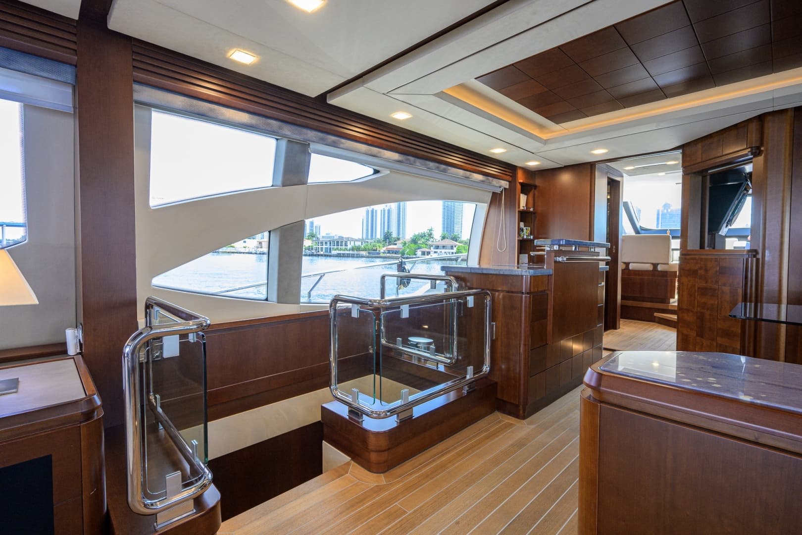2008 Azimut Flybridge