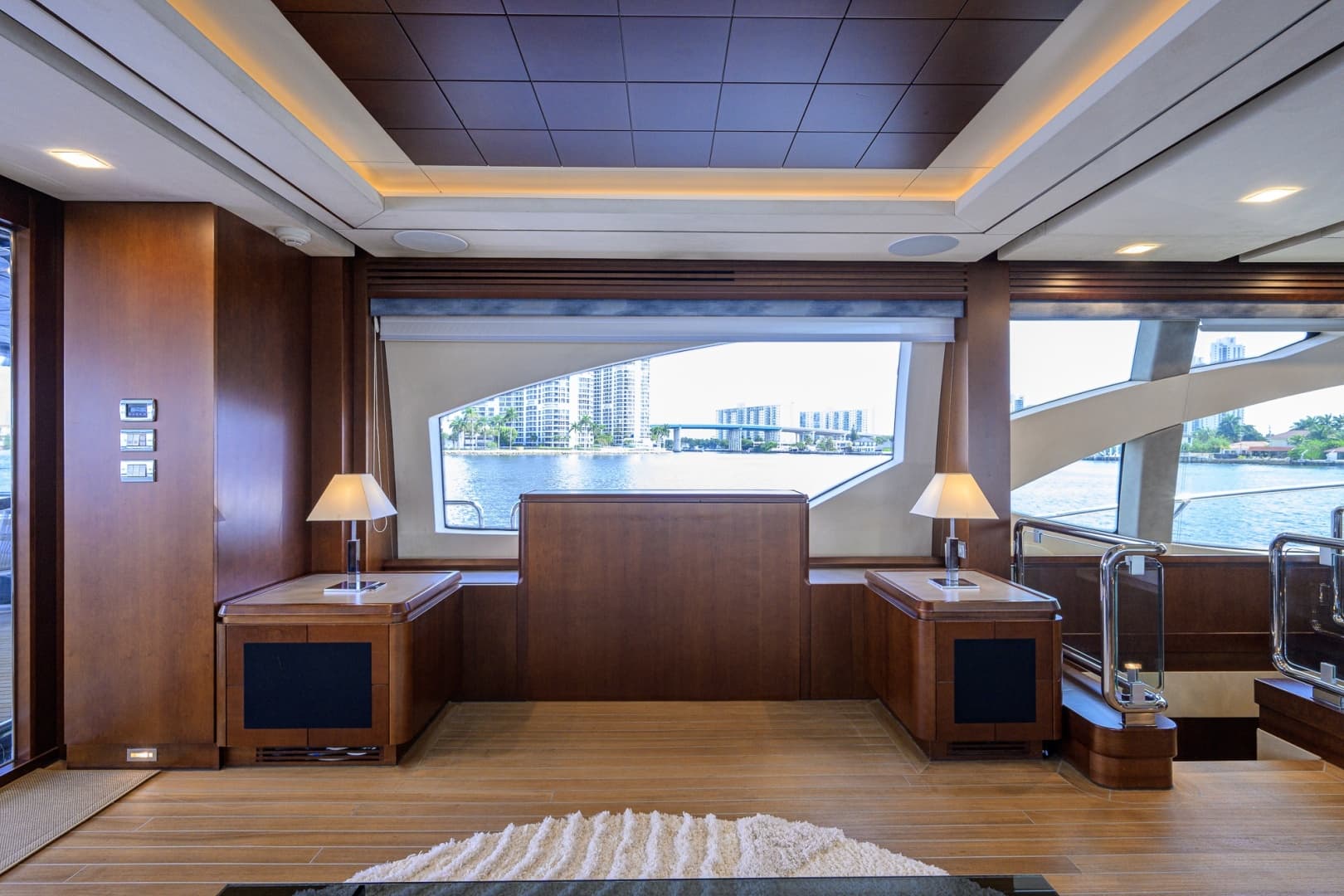 2008 Azimut Flybridge