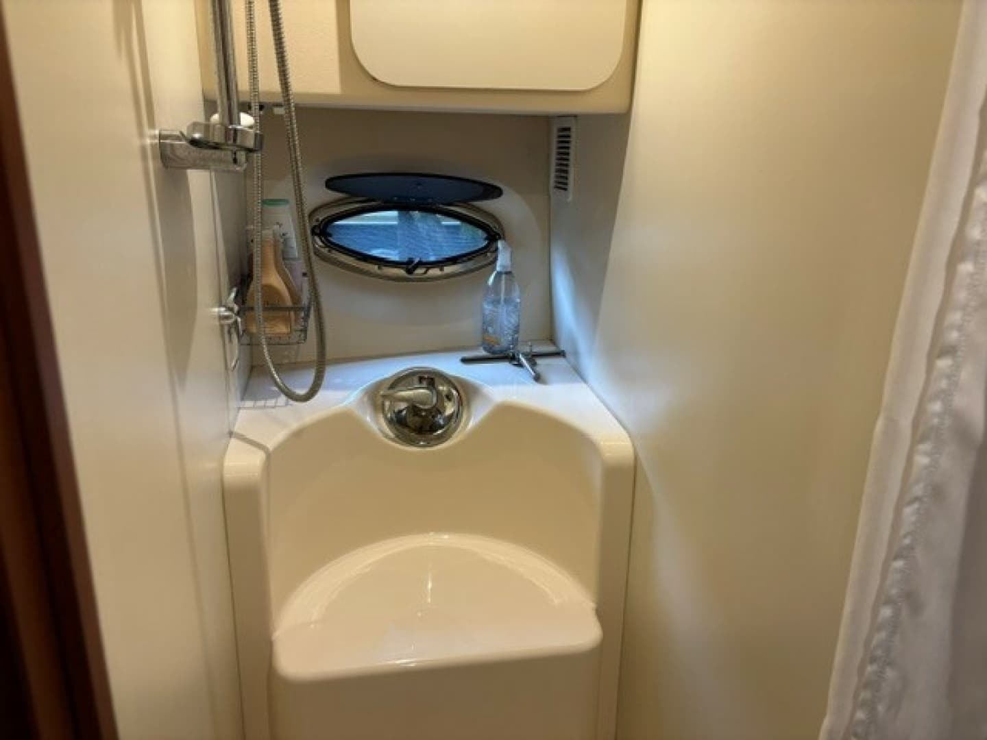 2006 Silverton 34C