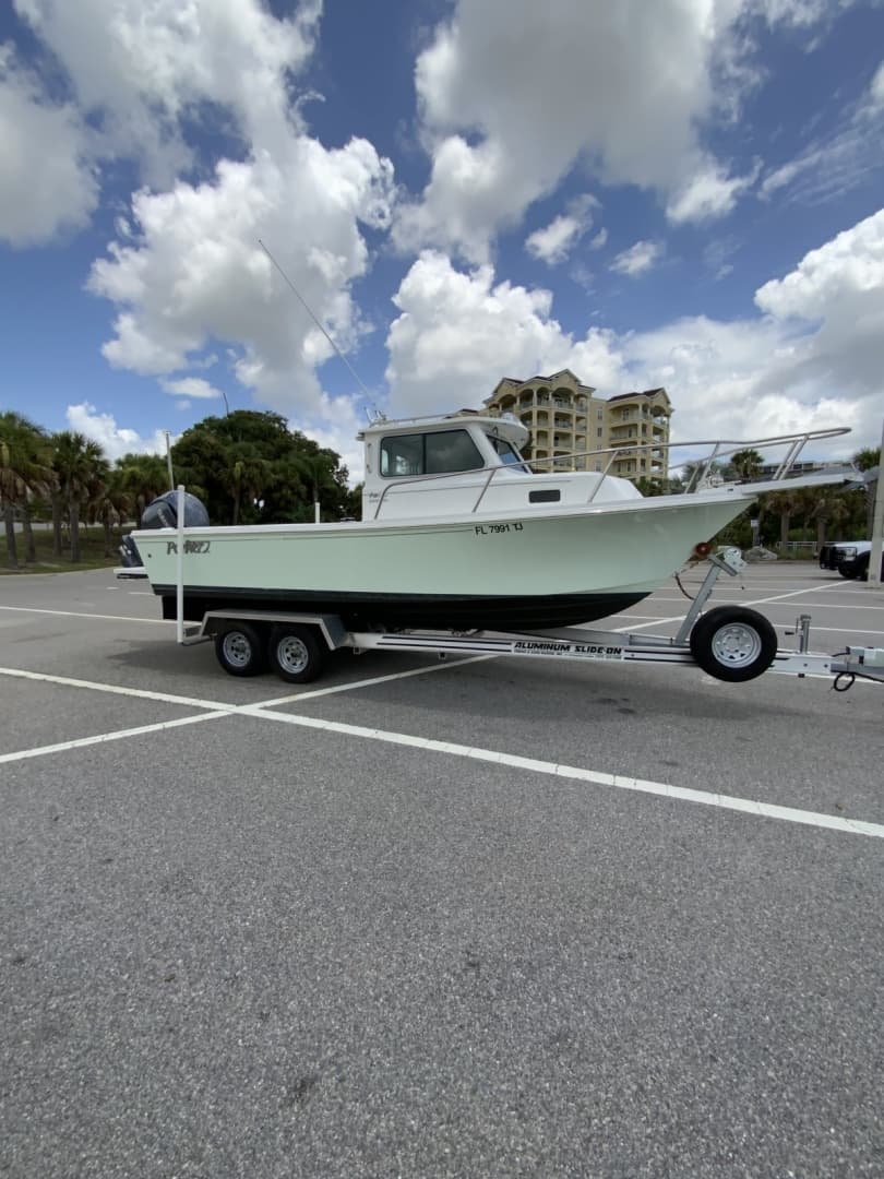 2022 Parker 2320 SC (Sport Cabin)