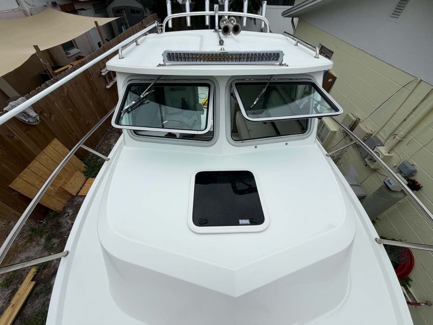 2022 Parker 2320 SC (Sport Cabin)