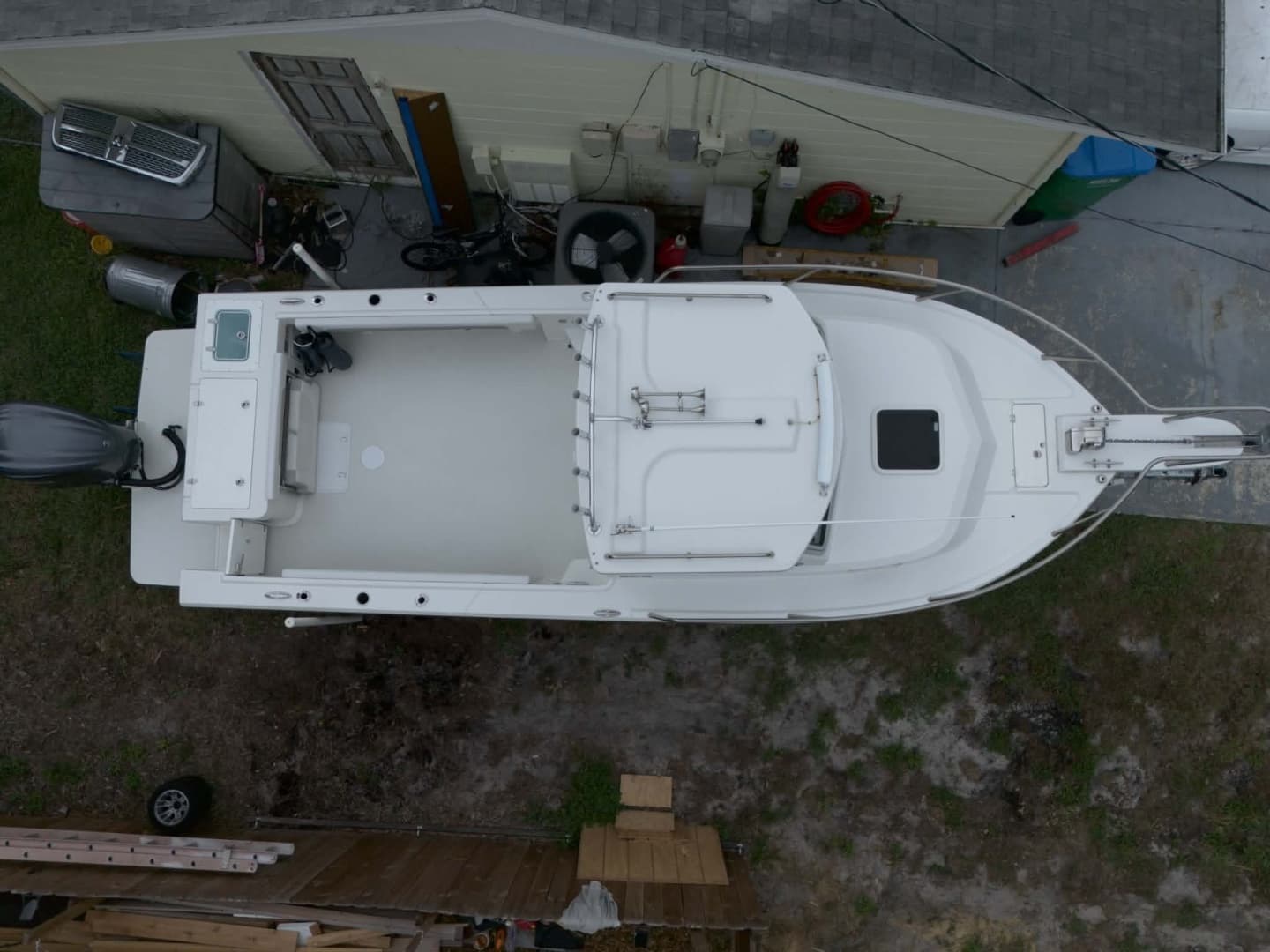 2022 Parker 2320 SC (Sport Cabin)