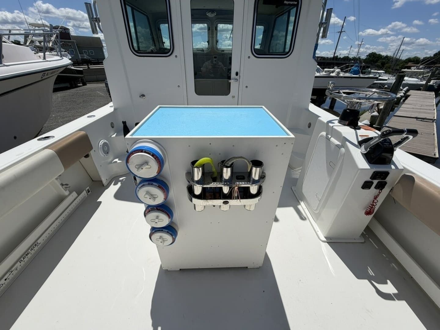 2018 Parker 2520 XL Sports Cabin