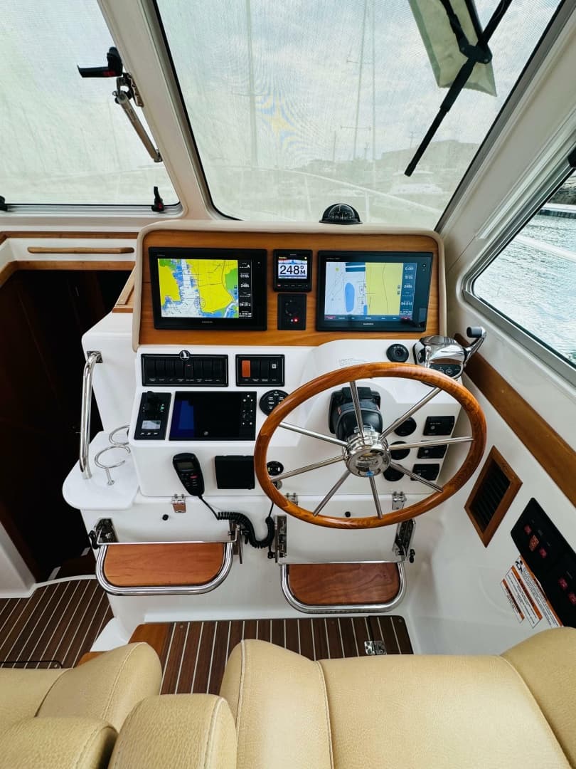 2018 Back Cove 37