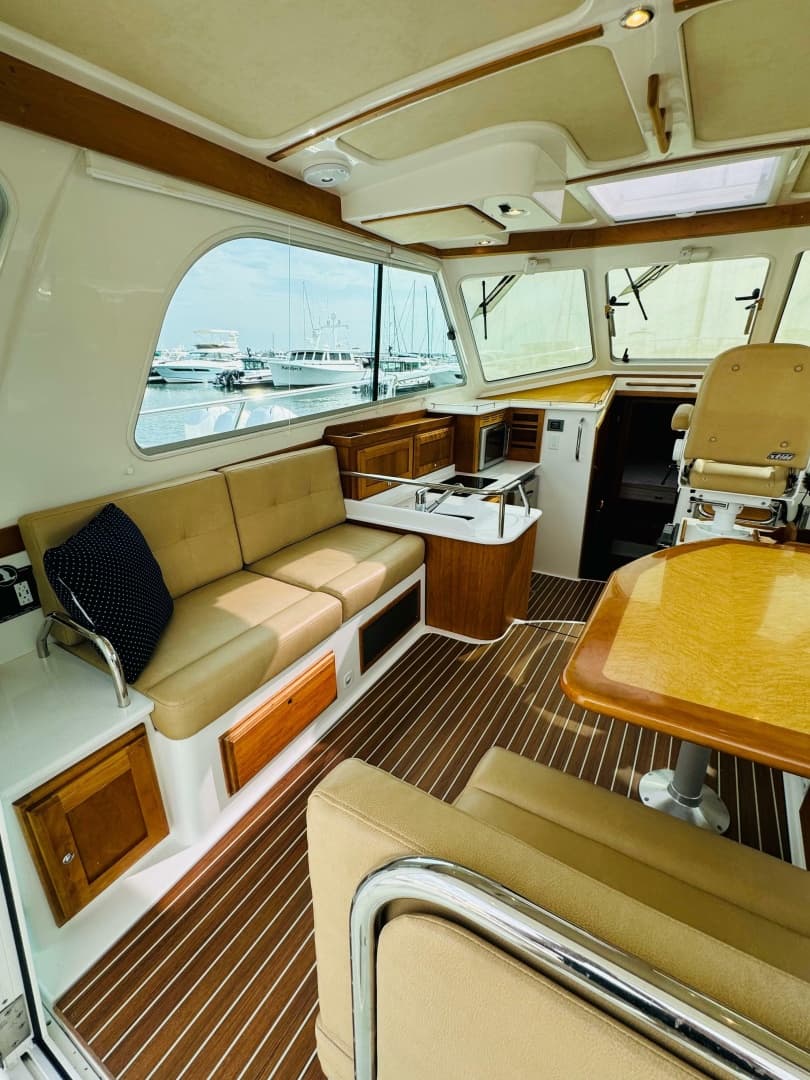 2018 Back Cove 37
