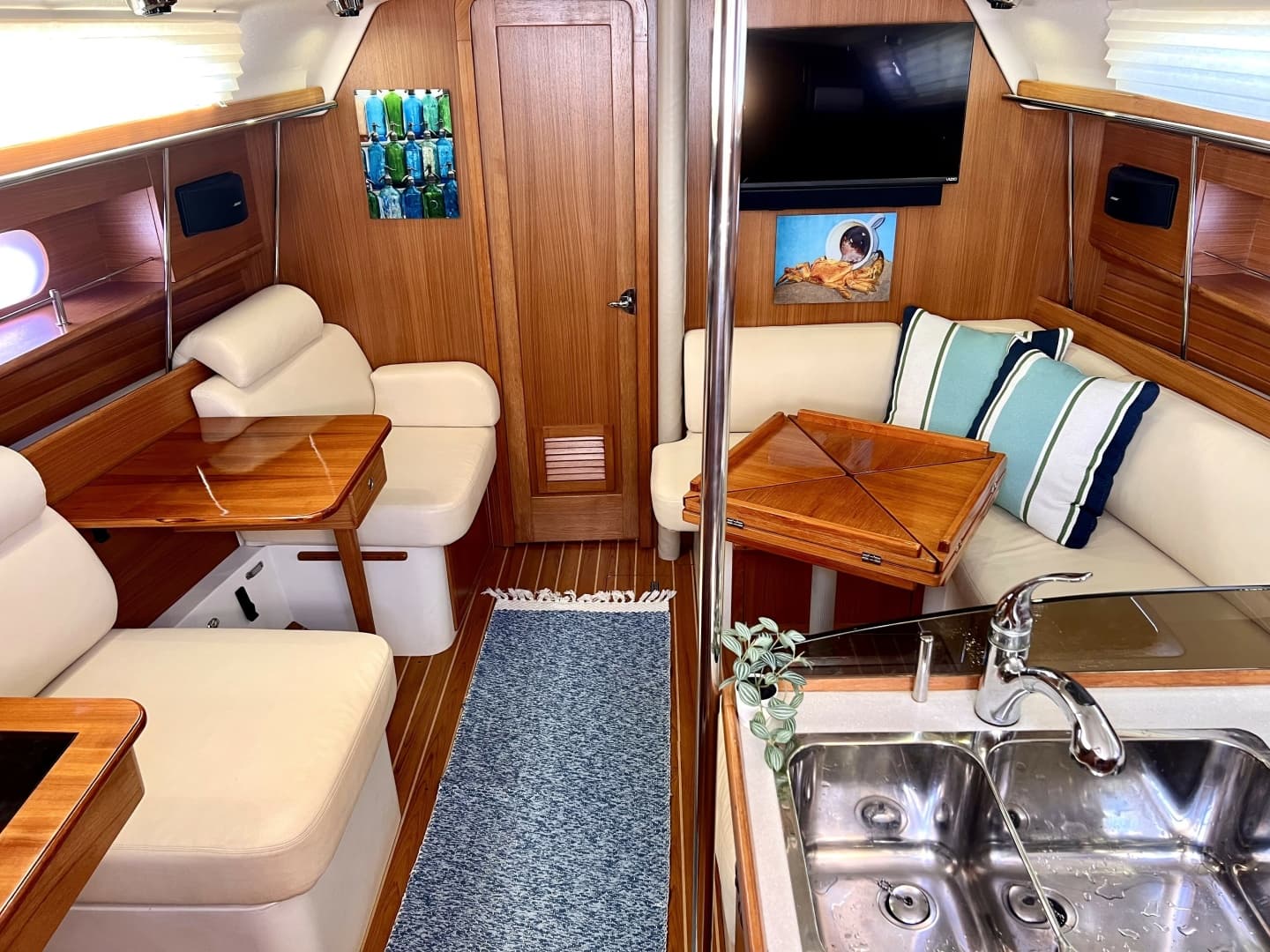 2011 Catalina 355