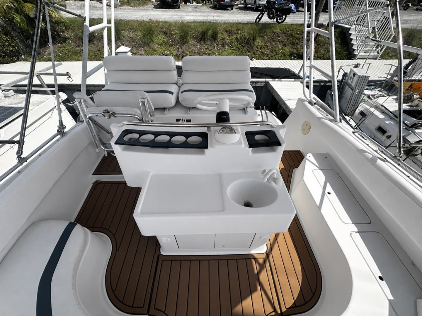 1995 Mainship 40 Sedan Bridge
