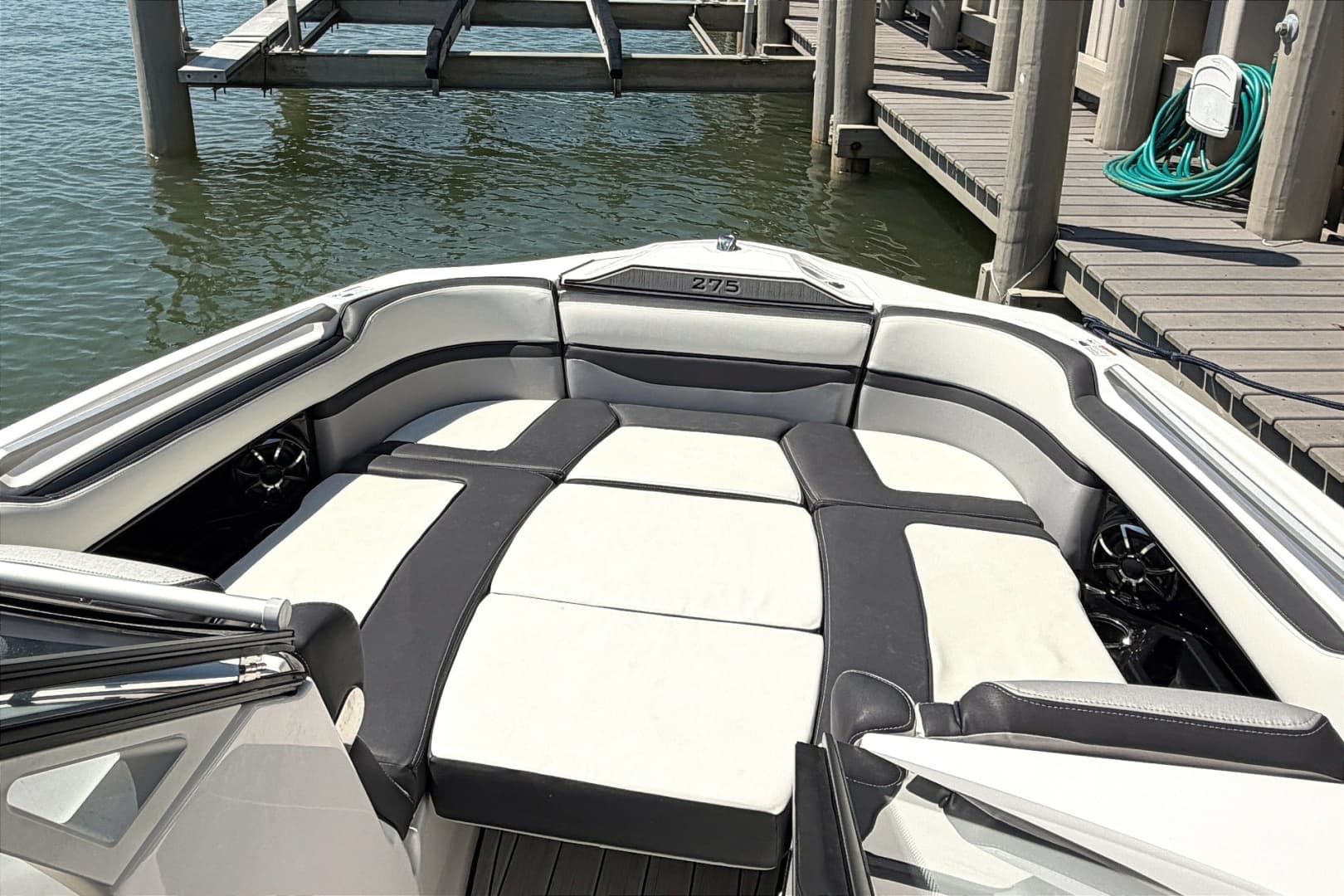 2023 Yamaha Boats 275SE