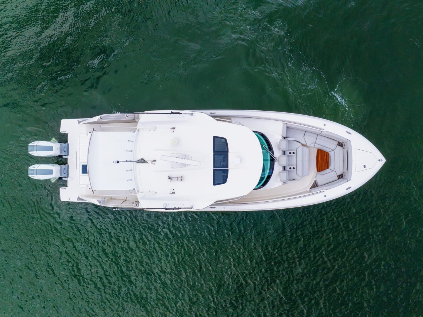 2024 Tiara Yachts 43 LS