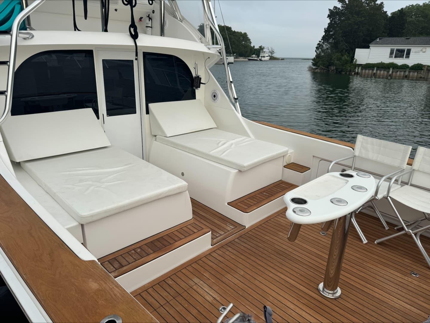 2021 Bertram 35 Flybridge