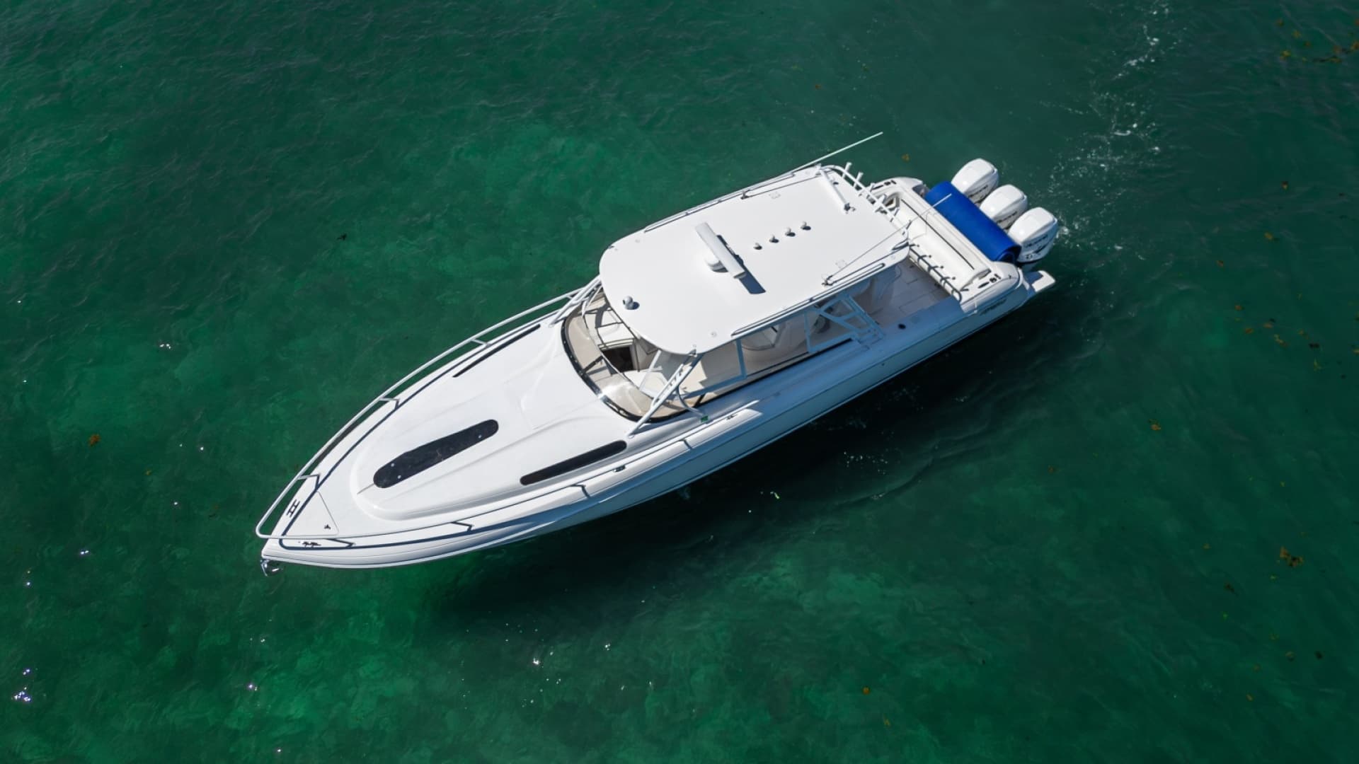 2014 Intrepid 400 Cuddy