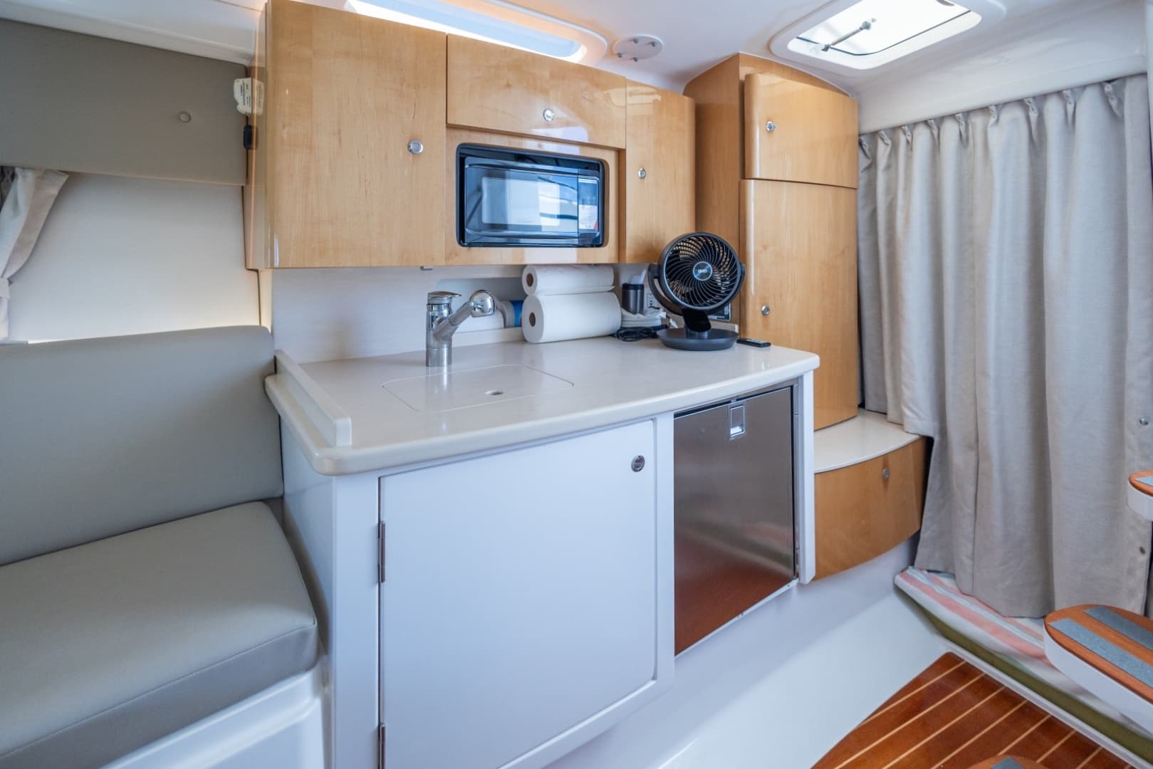 2014 Intrepid 400 Cuddy