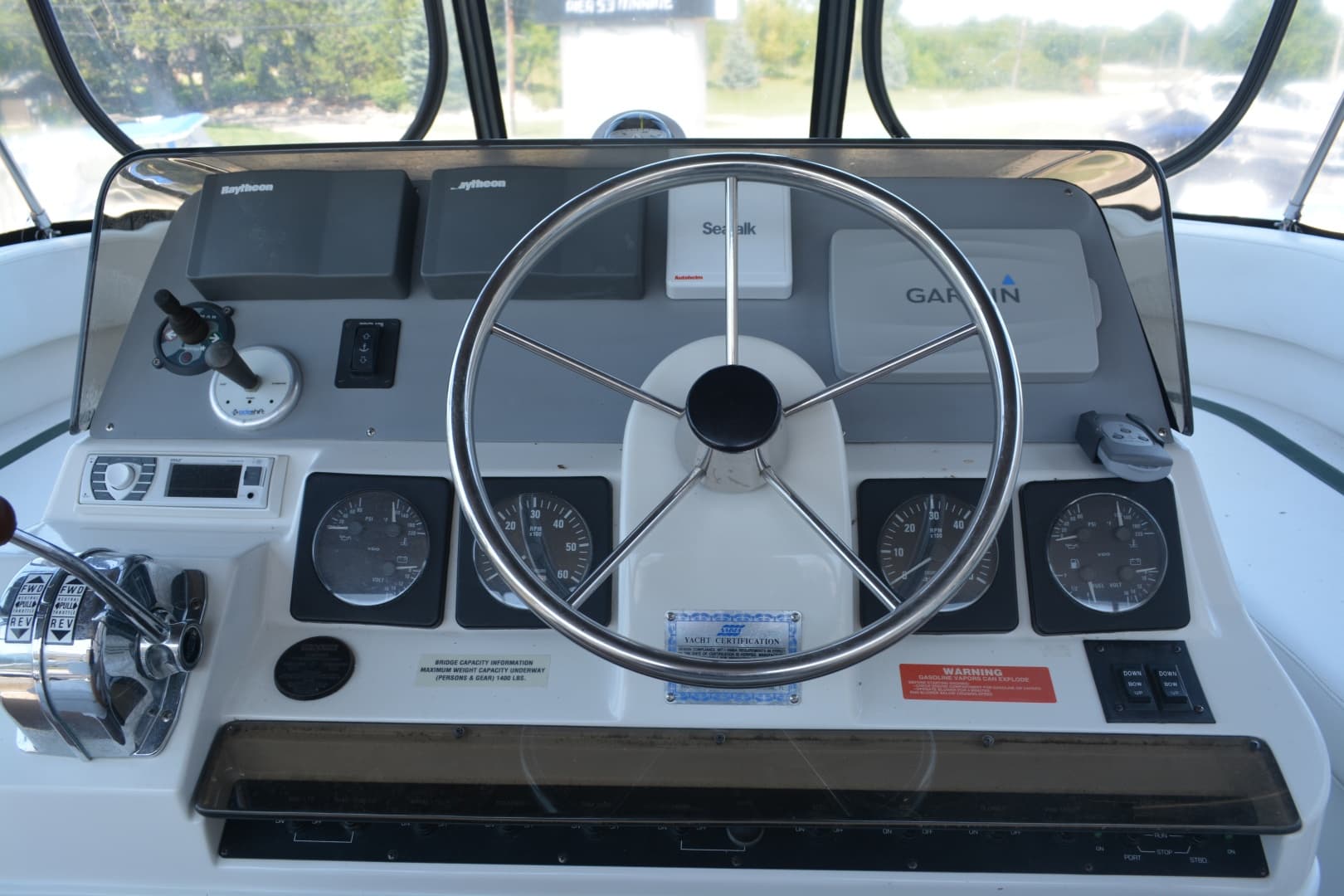 1995 Mainship 37 Motor Yacht