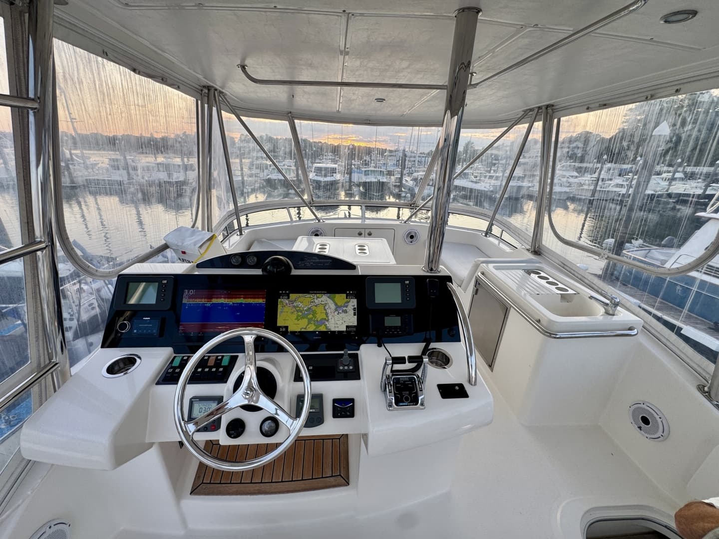 2009 Riviera Open Flybridge