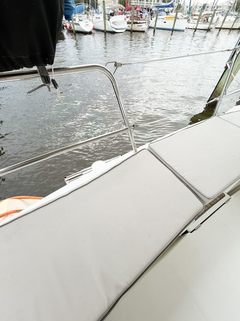 2009 Beneteau Oceanis 40
