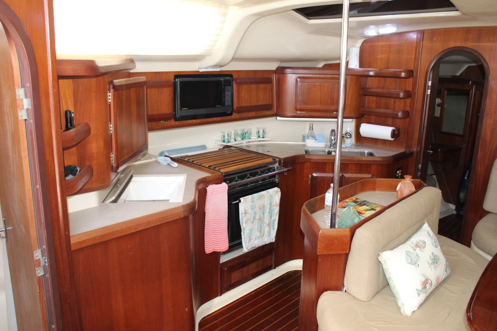 1997 Hunter 430