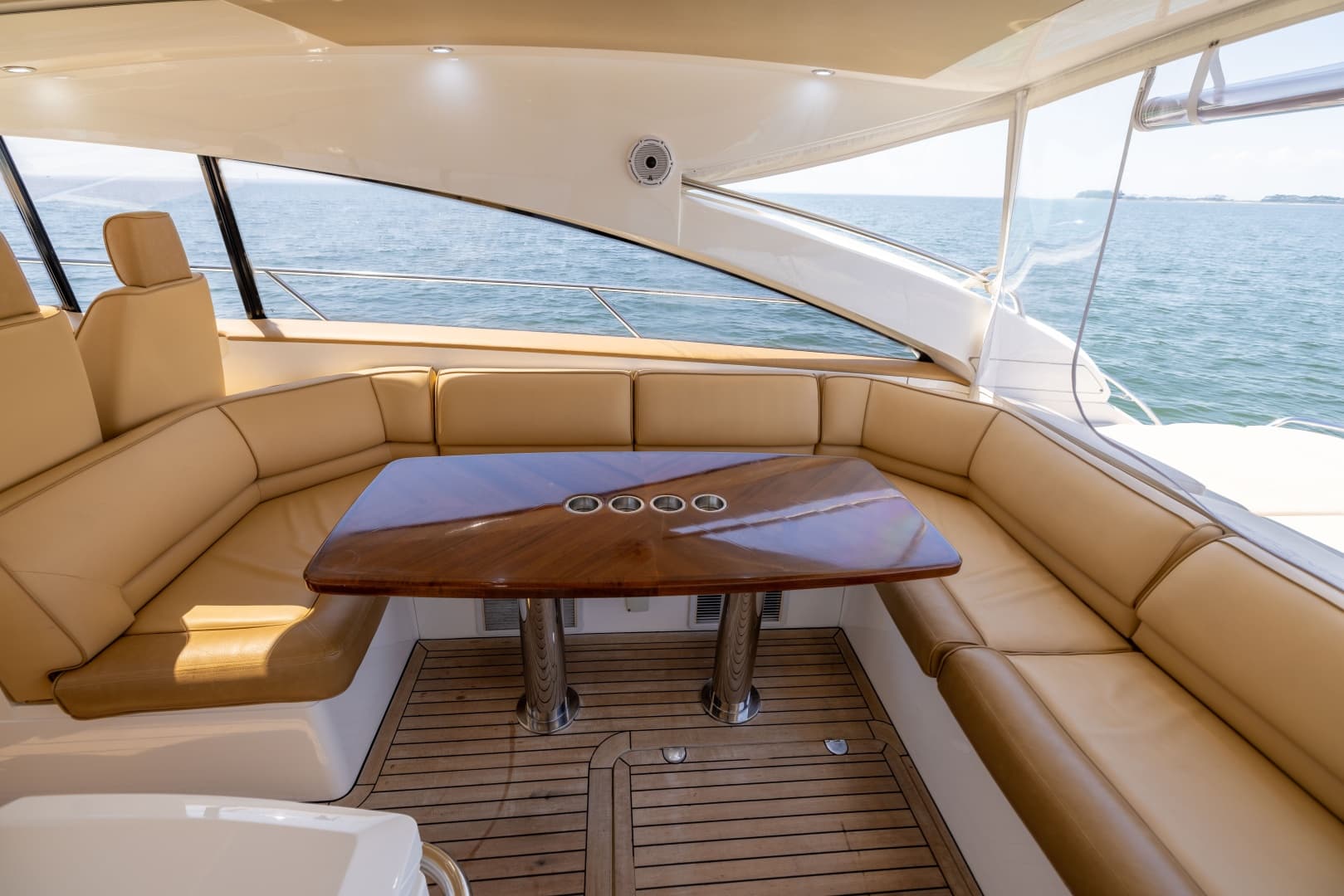 2008 Princess V53
