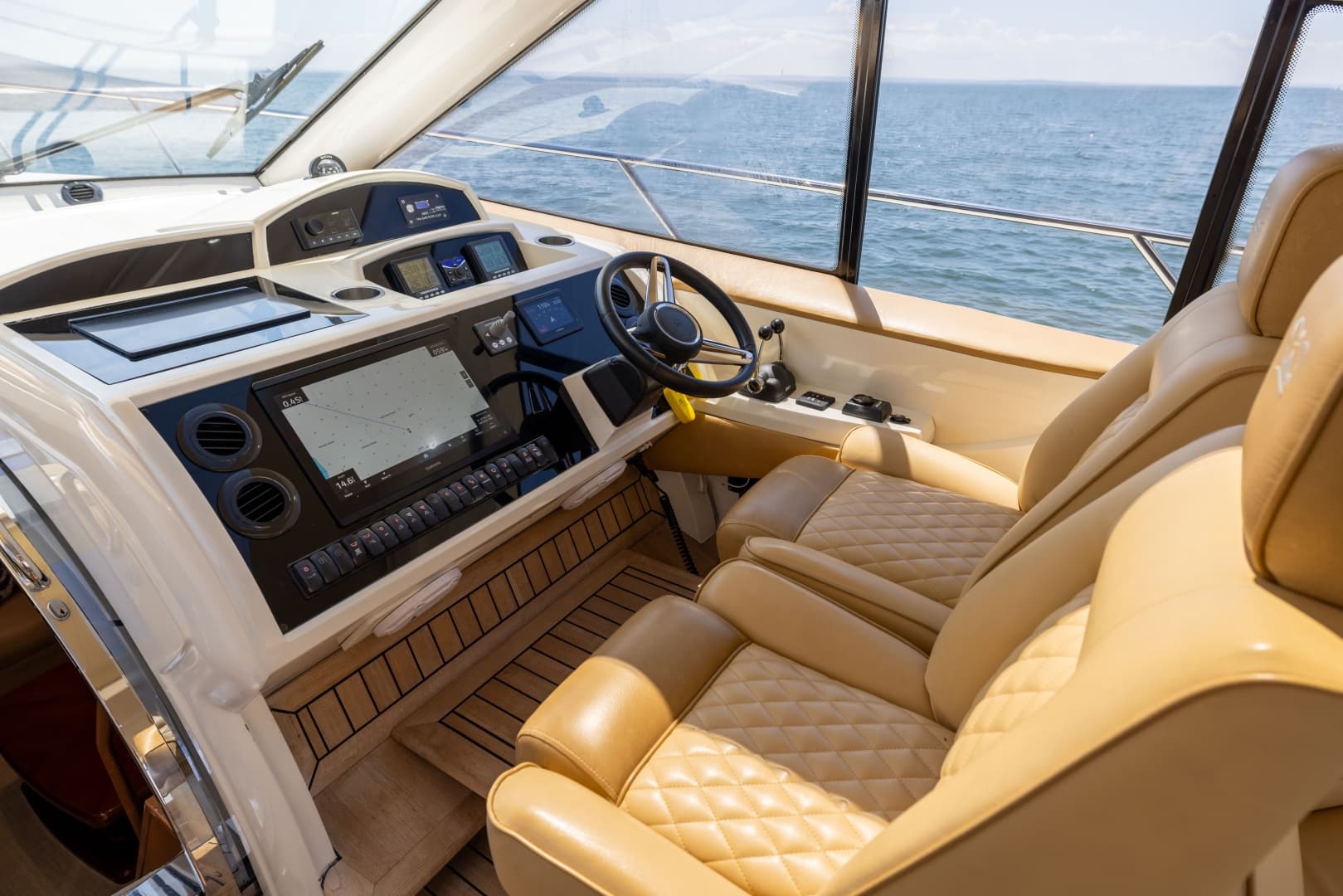 2008 Princess V53