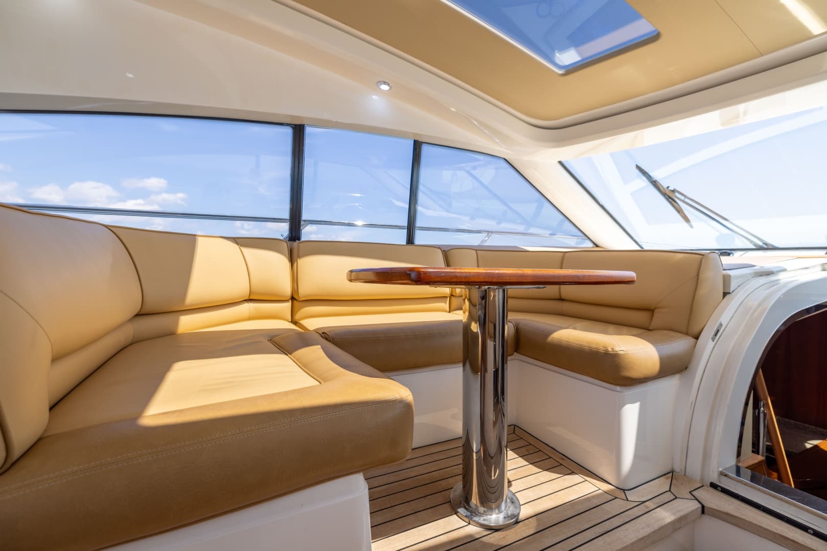 2008 Princess V53