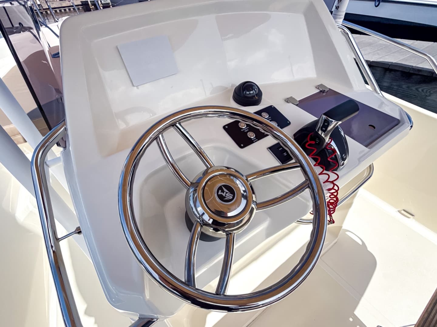 2023 White Shark 230CC