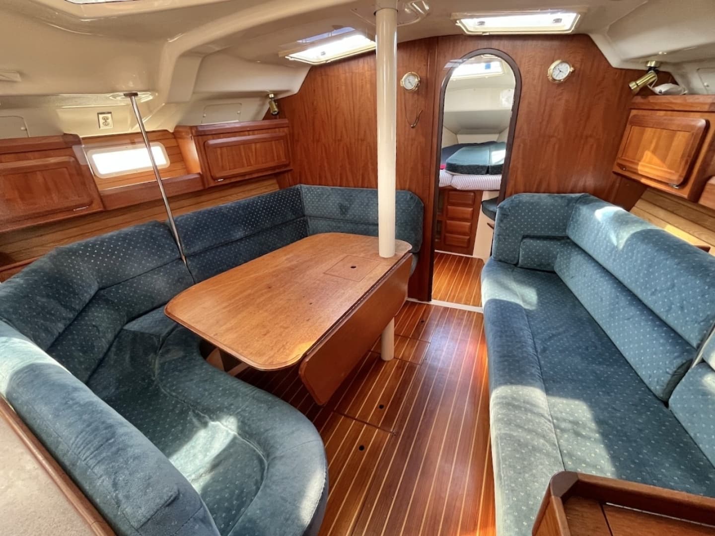 1996 Hunter 40.5