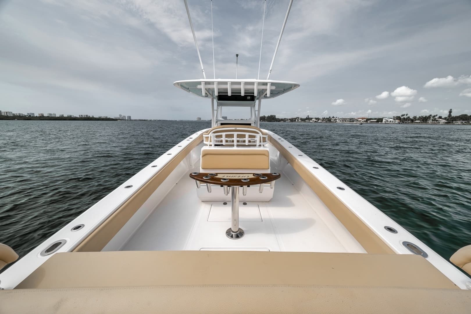 2020 Bahama 41