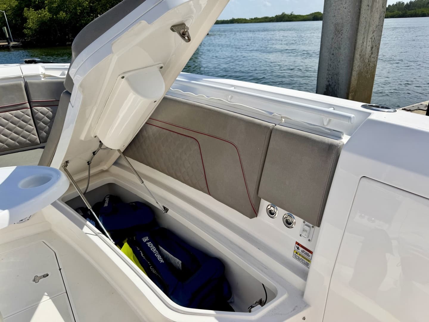 2019 Intrepid 345 Nomad SE