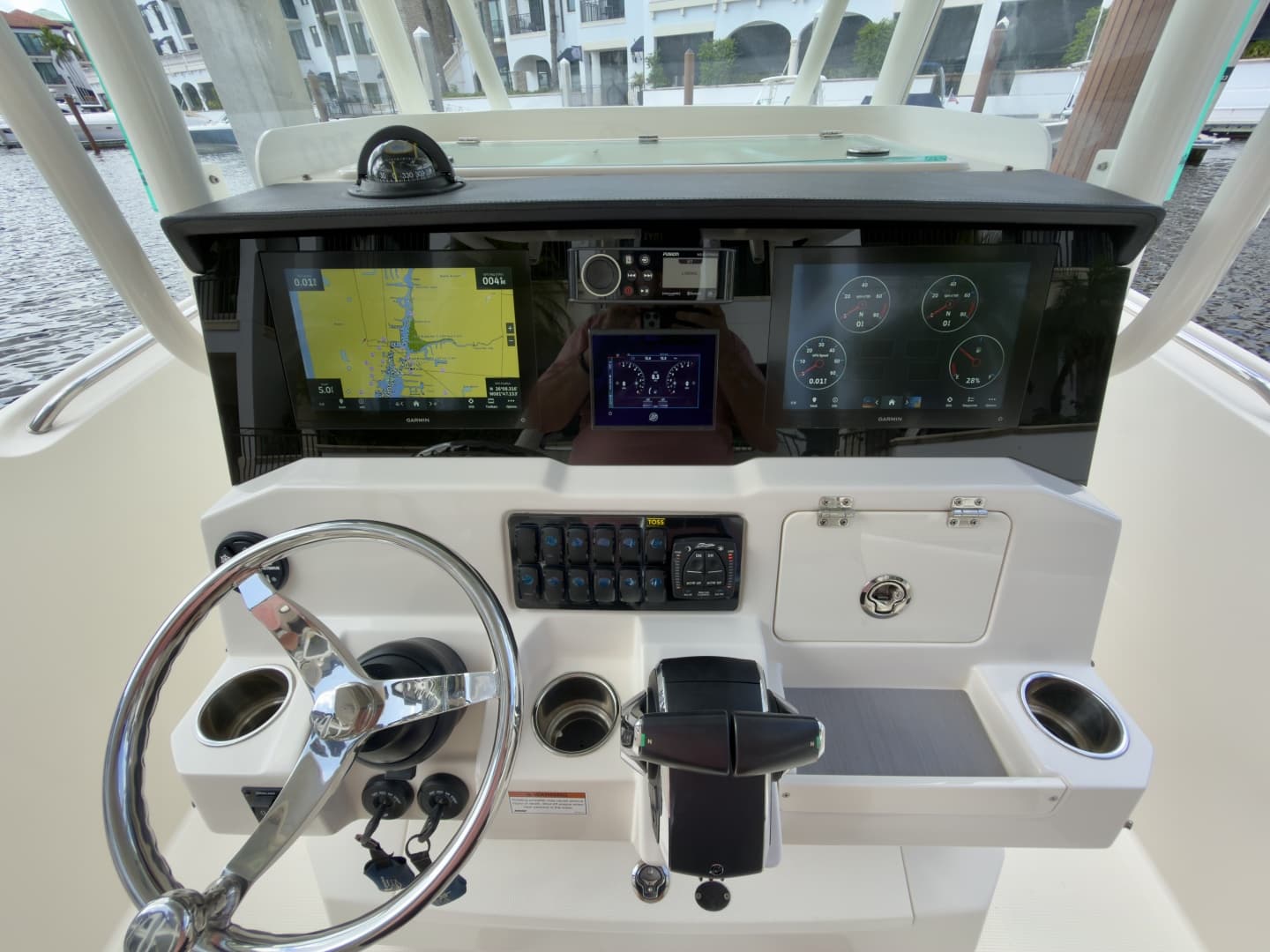 2023 Sailfish 290 CC
