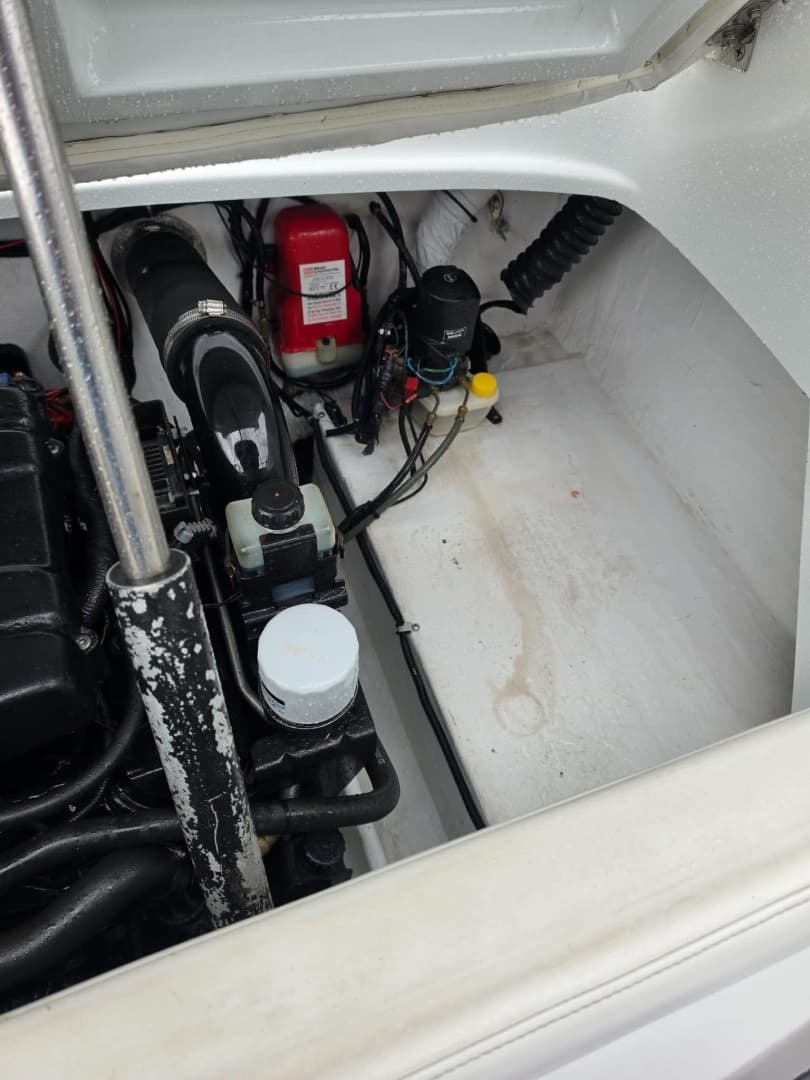 1999 Baja 252 Islander