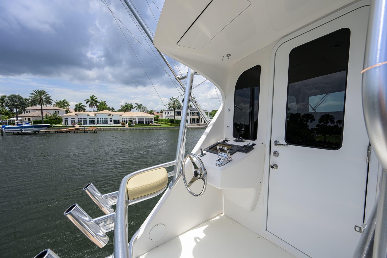 Viking 68 - Mission Accomplished - Aft Deck