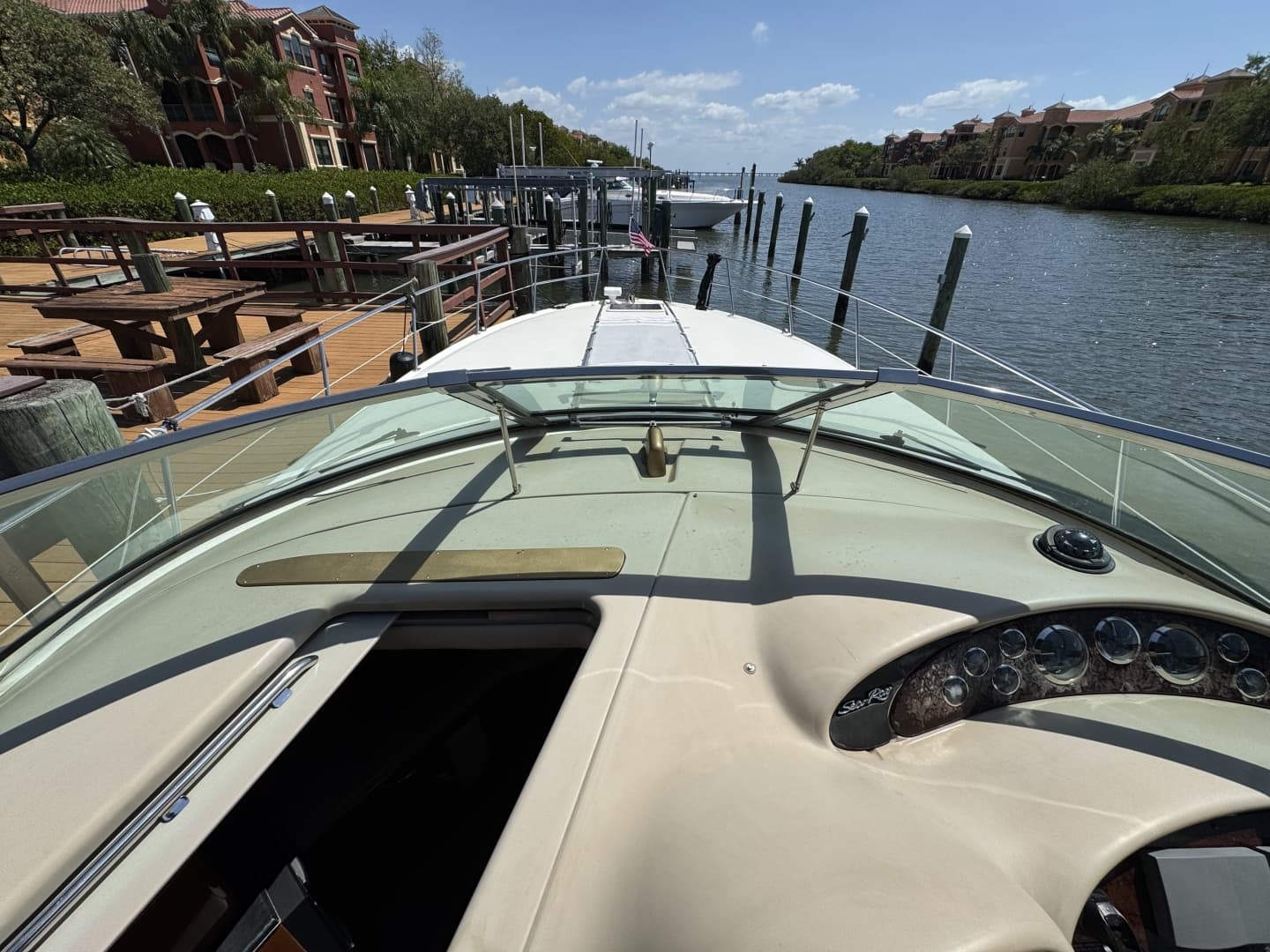 2002 Sea Ray 380 Sundancer