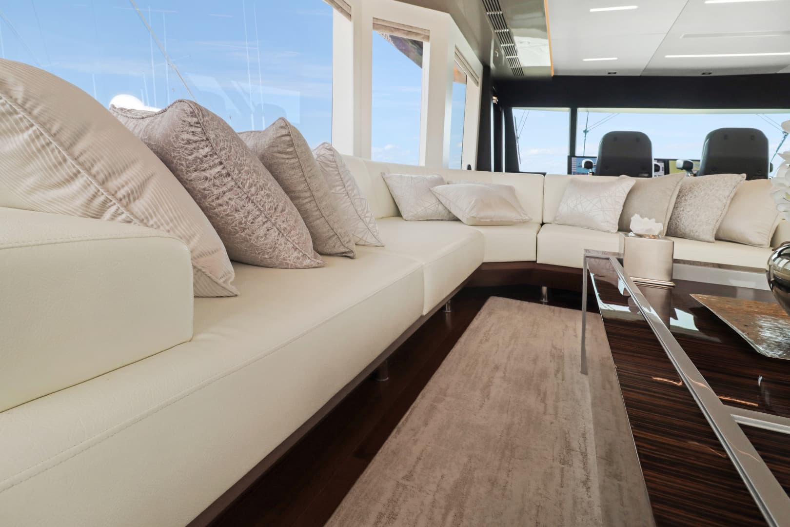 2021 Ocean Alexander 28R