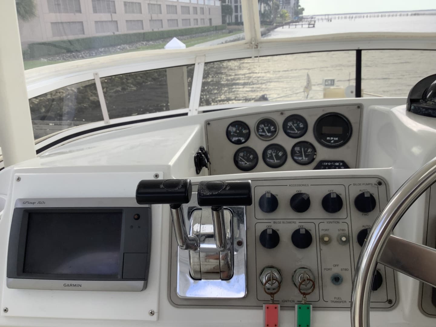 1997 Carver CPMY