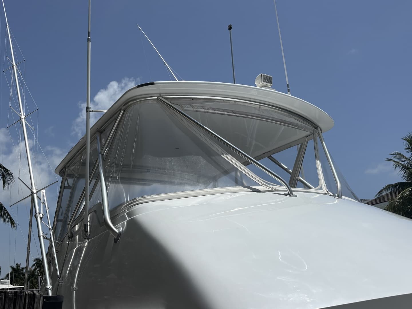 2005 Hatteras Convertible