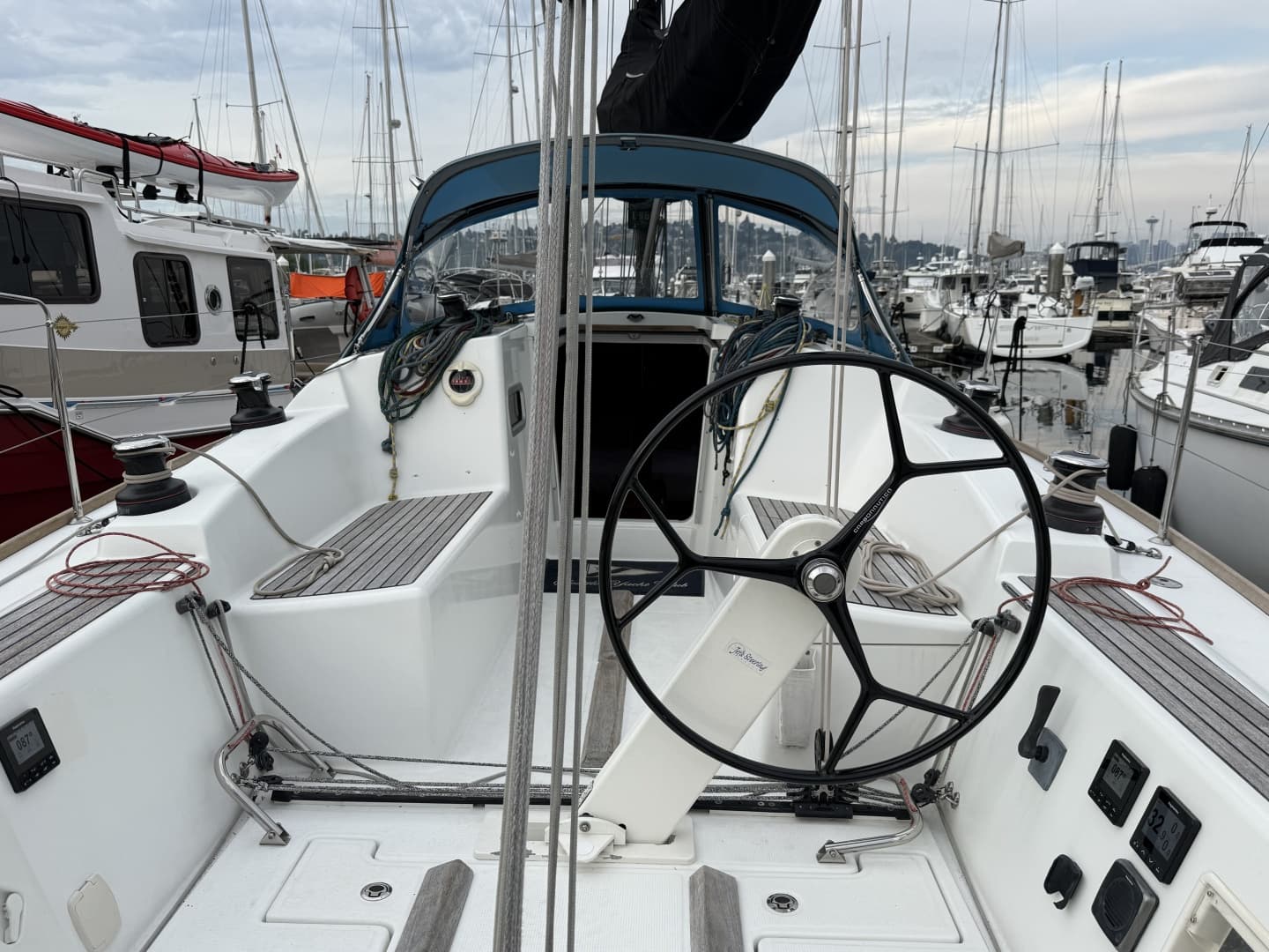 2015 Beneteau First 35-2 Carbon Edition