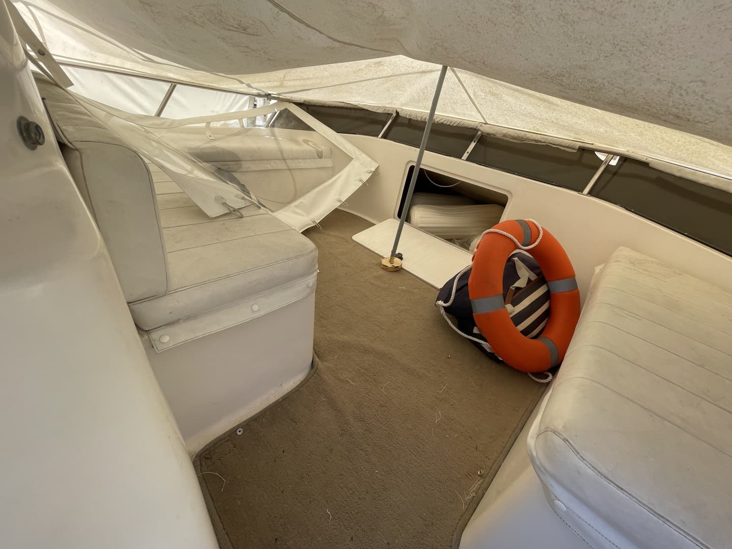 1990 Southern Cross 52