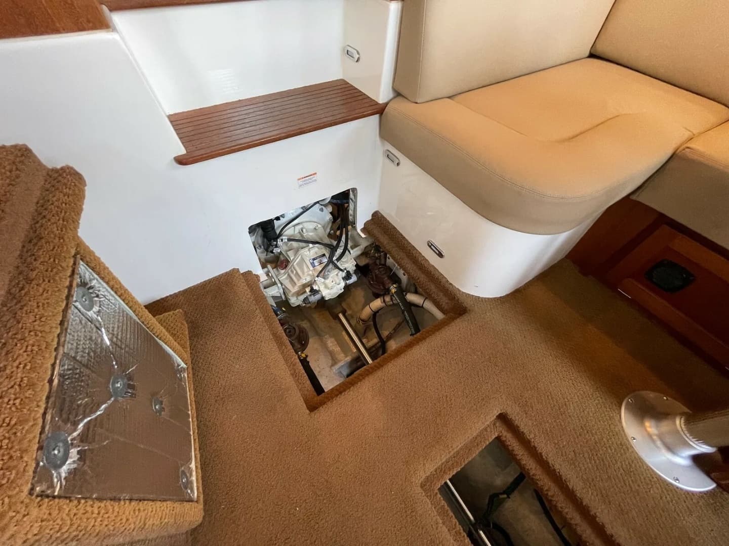 2010 Nordic Tugs 32/34 Pilothouse