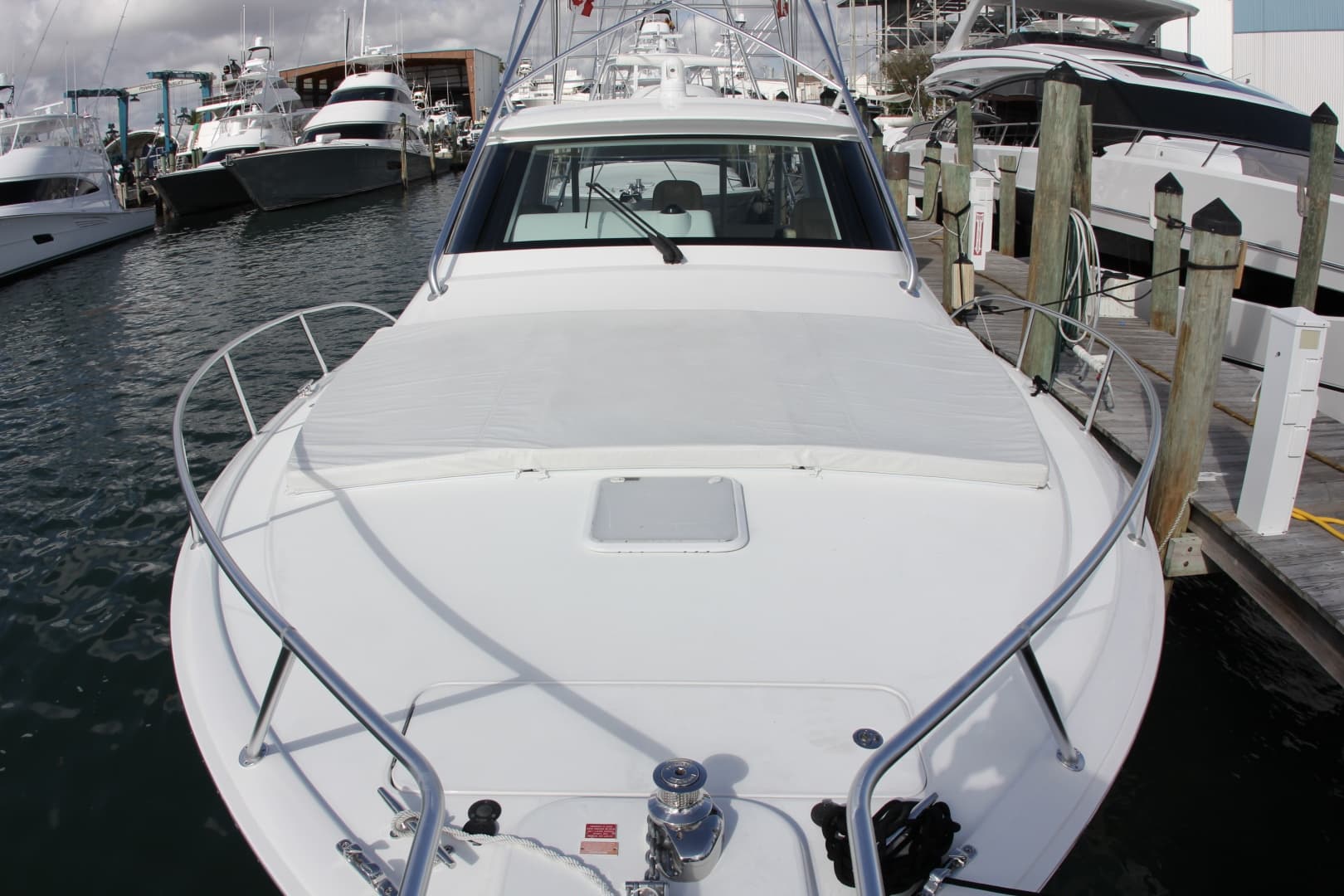 2020 Viking 44 Sport Coupe