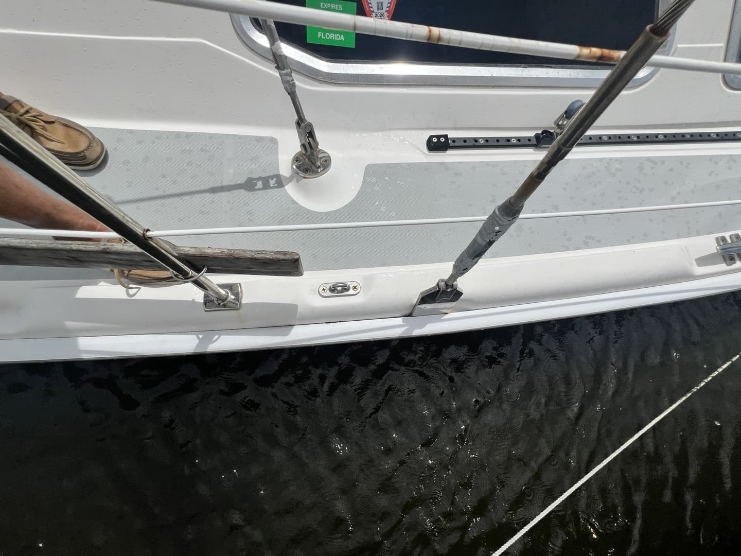 2007 Hunter 41 Deck Salon