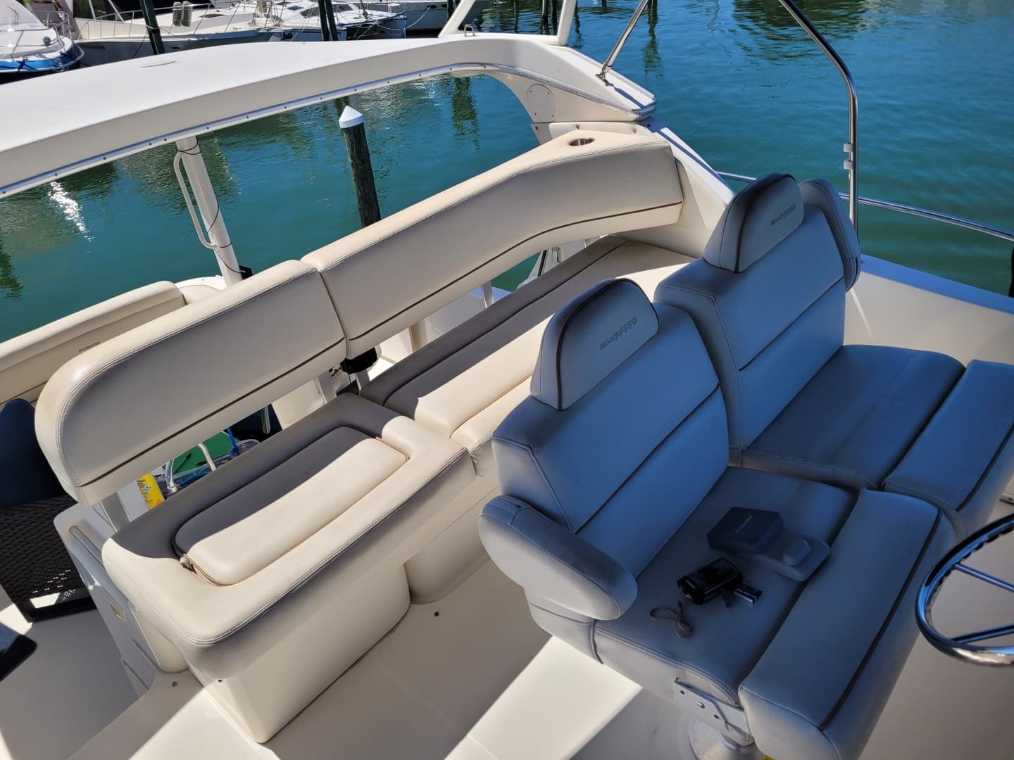 2008 Silverton 35 MY