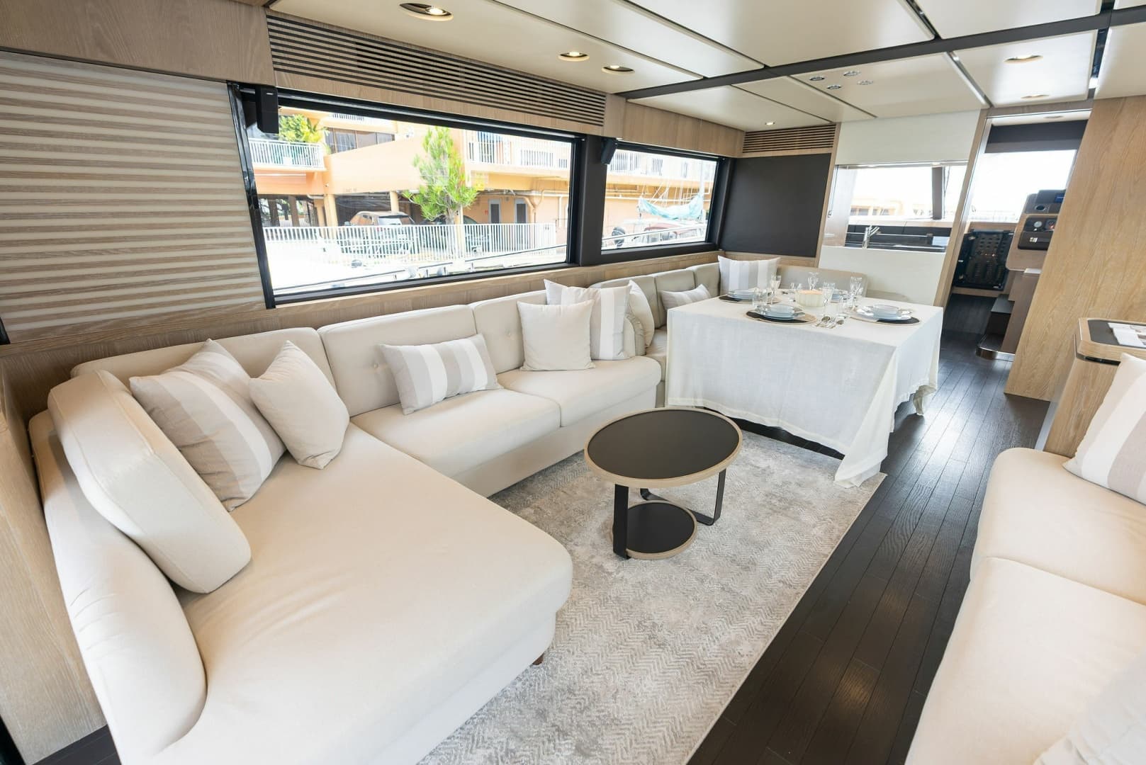 2021 Azimut Magellano 66