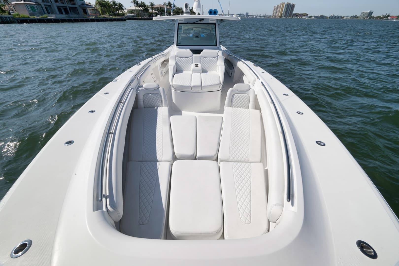 2023 HCB 53 Suenos