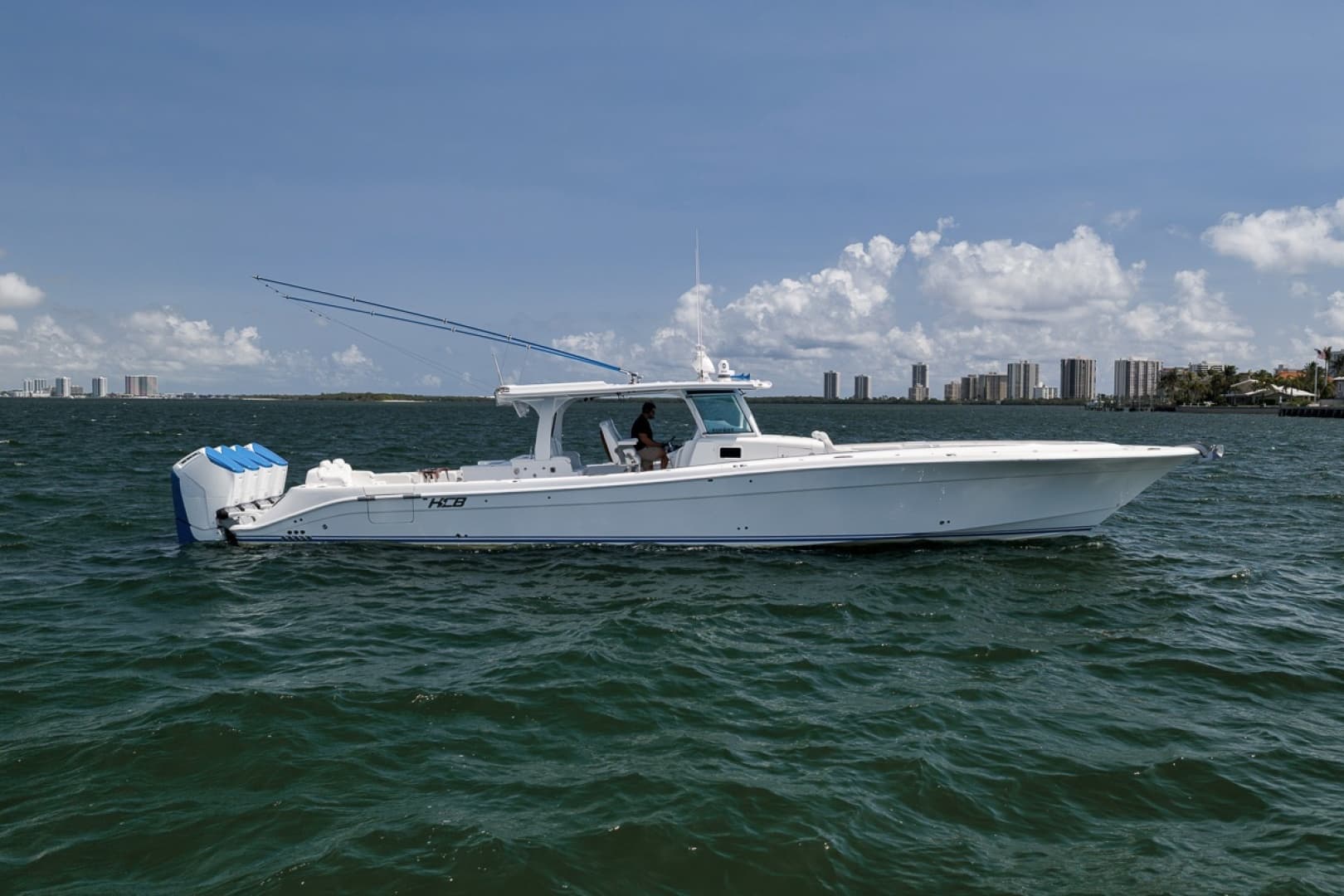 2023 HCB 53 Suenos