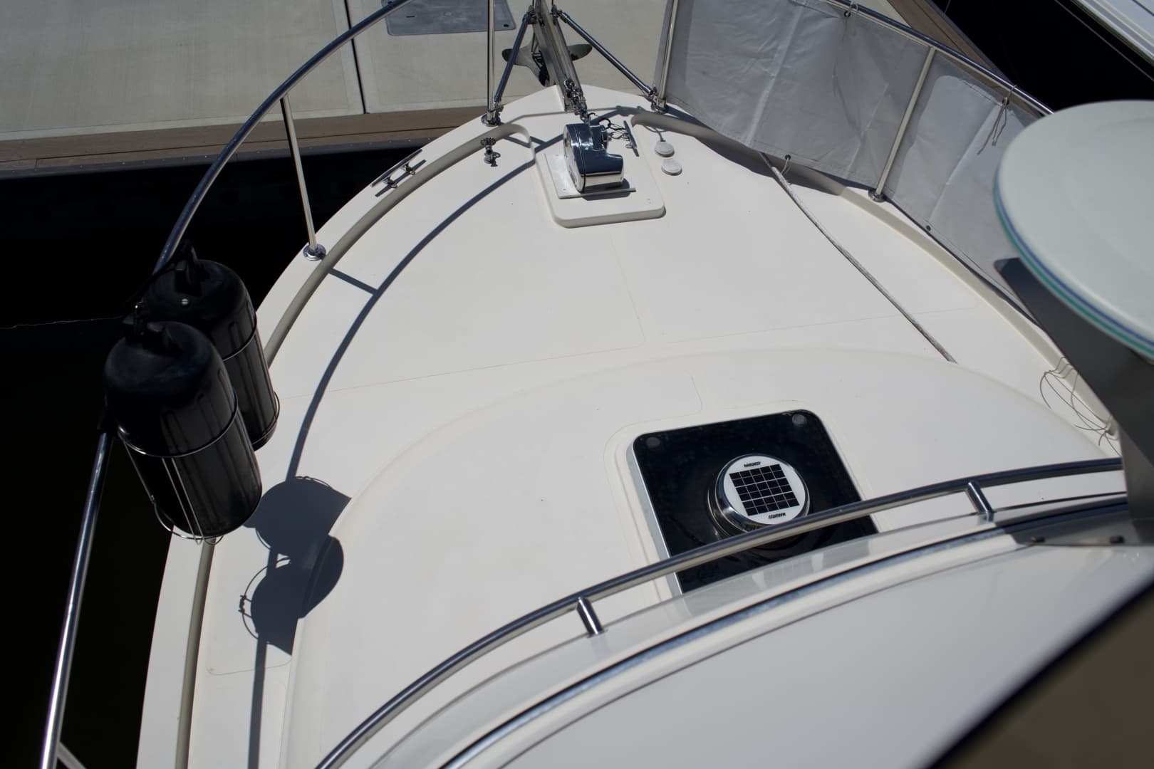 1998 Camano Troll 31