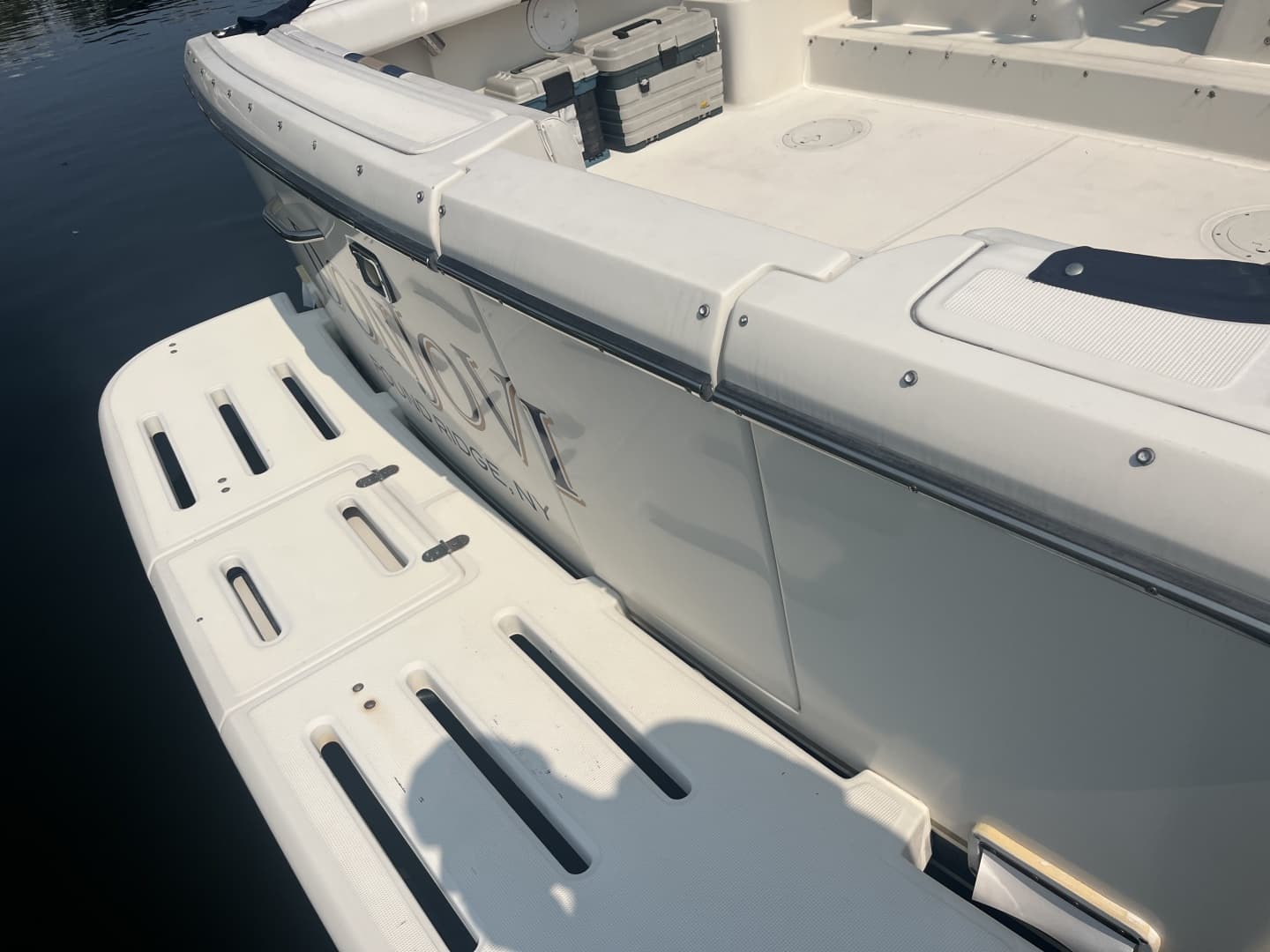 1996 Tiara Yachts Montauk