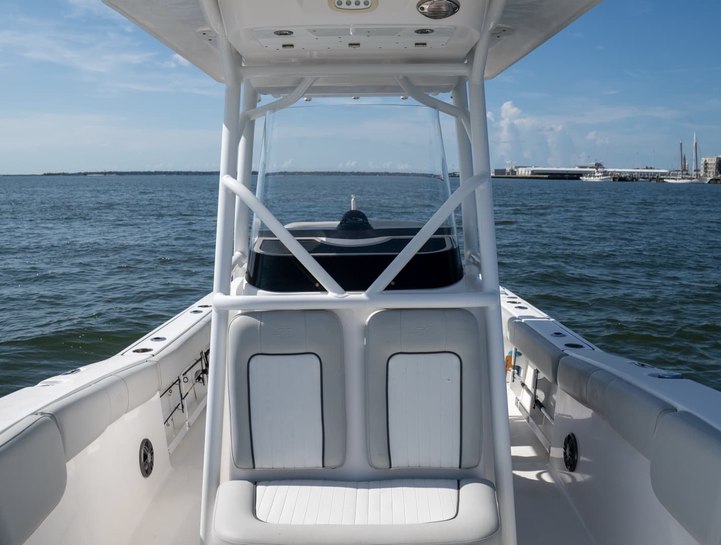 2022 Sea Fox 248 Commander